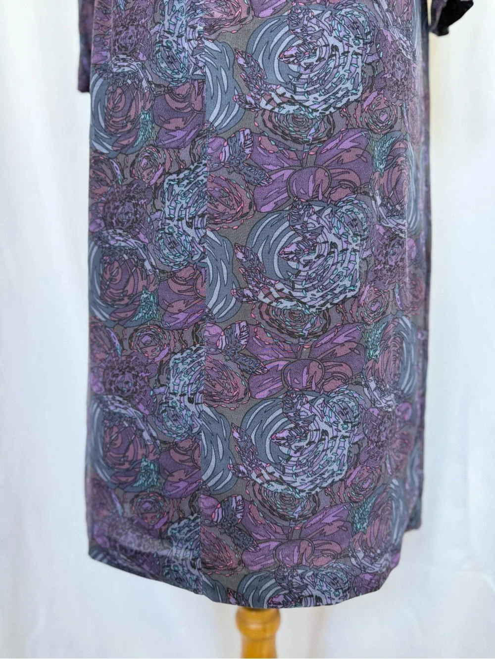 LIBERTY ART / LONDON 💯 Silk VTG Midi Boatneck Twist Detail Floral Dress - Picture 4 of 15
